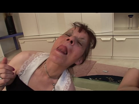 ❤️ Duas avós e um avô têm um ménage à trois ️ Porno vídeo em pt.massagecenter-yalta.ru