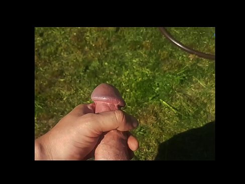❤️ A boazona fica com a rata rosa fodida e ejacula com um esguicho num jardim de Verão ️ Porno vídeo em pt.massagecenter-yalta.ru